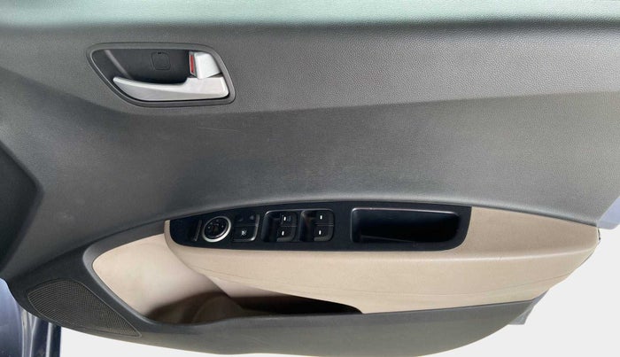 2016 Hyundai Grand i10 SPORTZ 1.2 KAPPA VTVT, Petrol, Manual, 86,457 km, Driver Side Door Panels Control