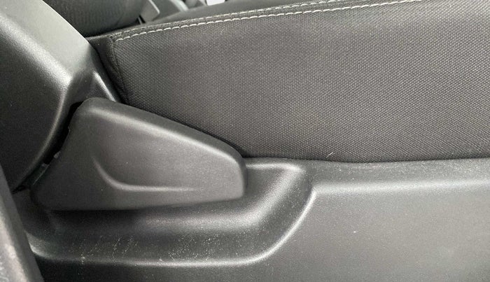 2018 Datsun Redi Go T(O) 1.0 AMT, Petrol, Automatic, 8,017 km, Driver Side Adjustment Panel