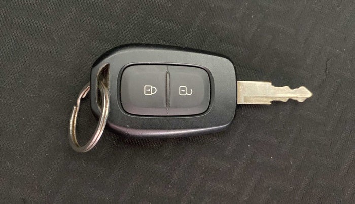 2018 Datsun Redi Go T(O) 1.0 AMT, Petrol, Automatic, 8,017 km, Key Close Up