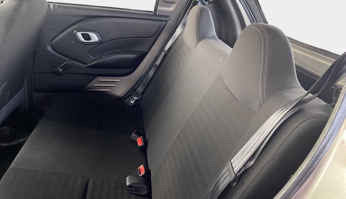 2018 Datsun Redi Go T(O) 1.0 AMT, Petrol, Automatic, 8,017 km, Right Side Rear Door Cabin