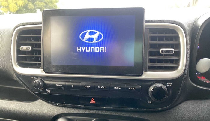 2019 Hyundai VENUE SX 1.0 TURBO, Petrol, Manual, 51,417 km, Infotainment system - Reverse camera not working