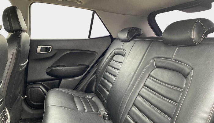 2019 Hyundai VENUE SX 1.0 TURBO, Petrol, Manual, 51,417 km, Right Side Rear Door Cabin