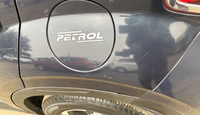2019 Hyundai VENUE SX 1.0 TURBO, Petrol, Manual, 51,417 km, Left quarter panel - Cladding has minor damage