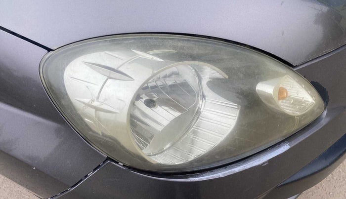 2012 Honda Brio V MT, Petrol, Manual, 41,963 km, Right headlight - Faded