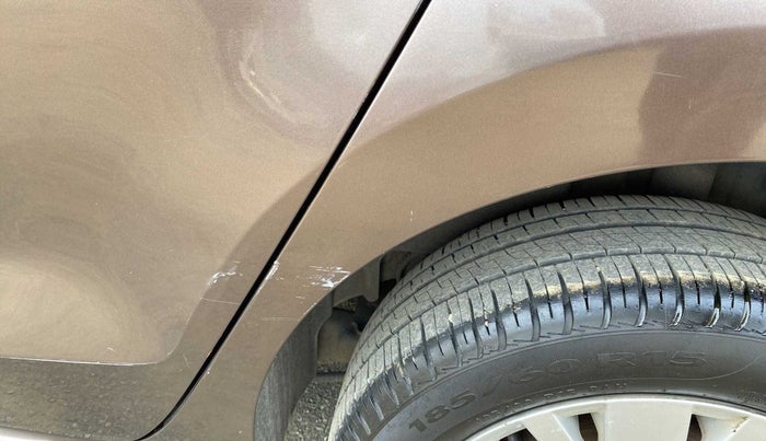 2015 Volkswagen Vento HIGHLINE 1.5 AT, Diesel, Automatic, 89,982 km, Left quarter panel - Slightly dented