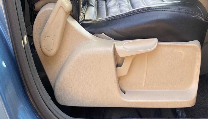 2017 Volkswagen Ameo HIGHLINE DSG 1.5 DIESEL , Diesel, Automatic, 46,293 km, Driver Side Adjustment Panel