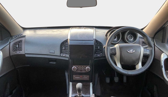 2014 Mahindra XUV500 W6, Diesel, Manual, 76,947 km, Dashboard