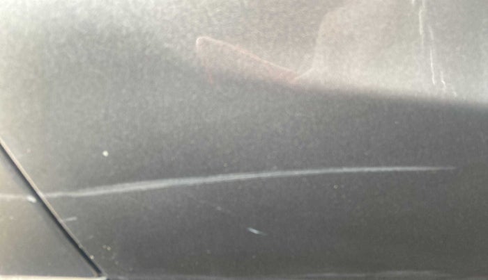 2019 Maruti Baleno ZETA PETROL 1.2, Petrol, Manual, 13,583 km, Right rear door - Minor scratches