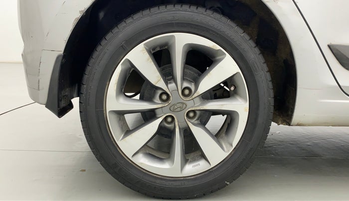 2016 Hyundai Elite i20 ASTA 1.2, Petrol, Manual, 32,296 km, Right Rear Wheel