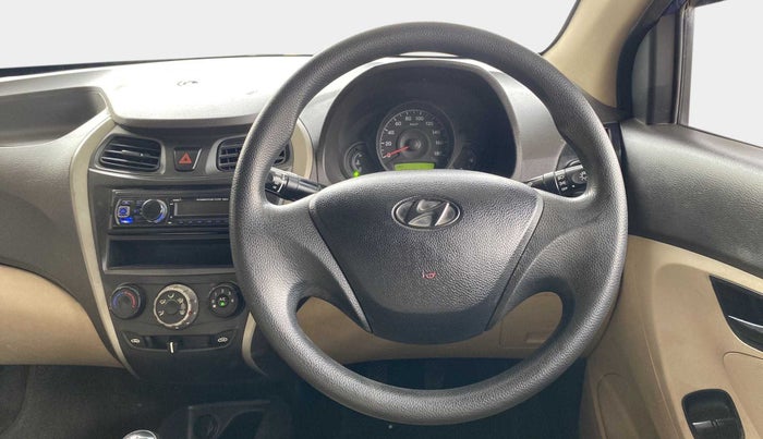 2018 Hyundai Eon ERA +, Petrol, Manual, 69,635 km, Steering Wheel Close Up