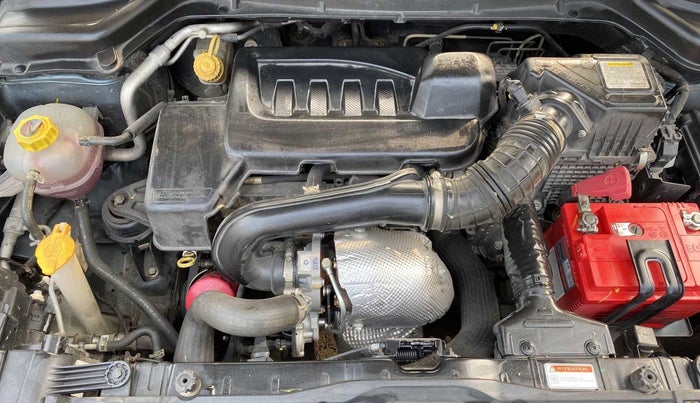2019 Mahindra XUV300 W8 (O) 1.5 DIESEL AMT, Diesel, Automatic, 40,150 km, Open Bonet