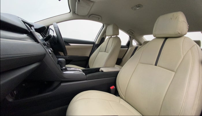 2019 Honda Civic 1.8L I-VTEC V CVT, Petrol, Automatic, 59,404 km, Right Side Front Door Cabin