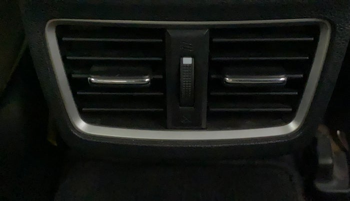 2019 Honda Civic 1.8L I-VTEC V CVT, Petrol, Automatic, 59,404 km, Rear AC Vents