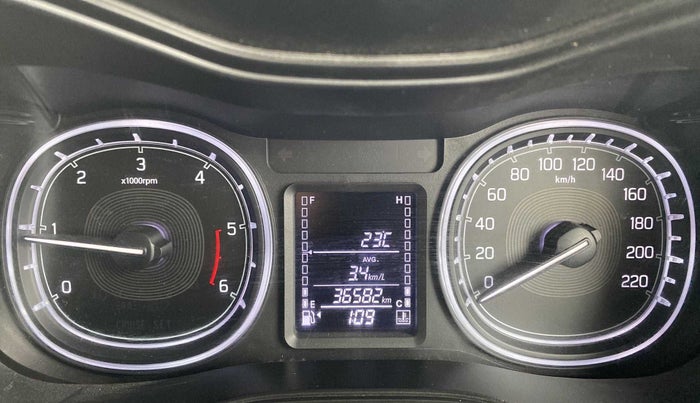 2018 Maruti Vitara Brezza ZDI PLUS DUAL TONE, Diesel, Manual, 36,581 km, Odometer Image