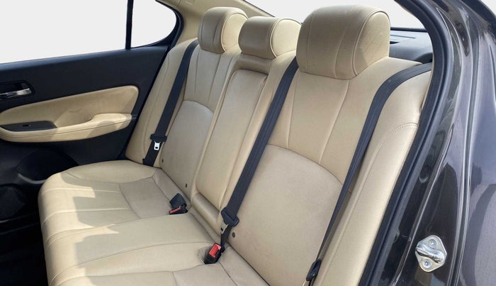 2021 Honda City 1.5L I-VTEC ZX, Petrol, Manual, 46,504 km, Right Side Rear Door Cabin