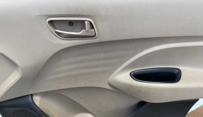 2019 Hyundai NEW SANTRO SPORTZ MT, Petrol, Manual, 70,090 km, Driver Side Door Panels Control