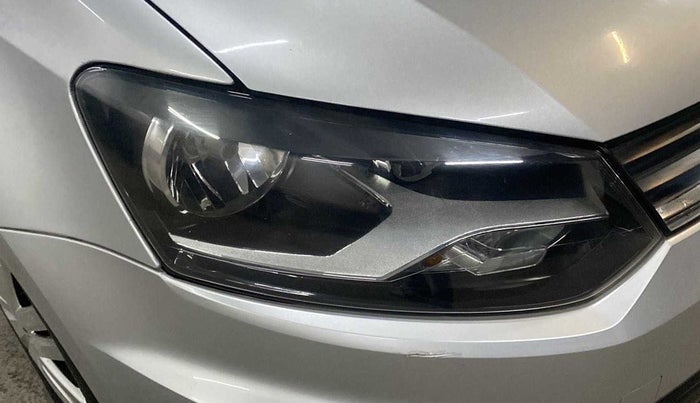 2019 Volkswagen Ameo TRENDLINE 1.0L, Petrol, Manual, 71,636 km, Right headlight - Minor scratches