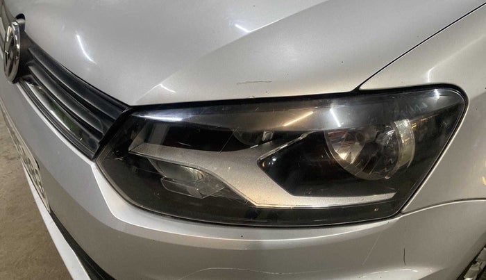 2019 Volkswagen Ameo TRENDLINE 1.0L, Petrol, Manual, 71,636 km, Left headlight - Minor scratches