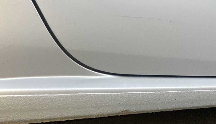 2019 Volkswagen Ameo TRENDLINE 1.0L, Petrol, Manual, 71,636 km, Right running board - Minor scratches