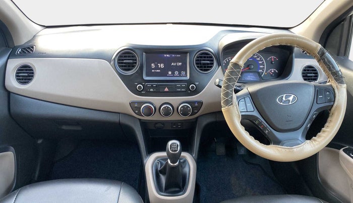 2017 Hyundai Grand i10 SPORTZ (O) 1.2 KAPPA VTVT, Petrol, Manual, 43,816 km, Dashboard