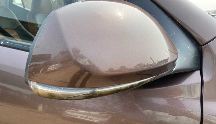 2020 Hyundai AURA SX 1.2 (O), Petrol, Manual, 14,593 km, Right rear-view mirror - Indicator light has minor damage