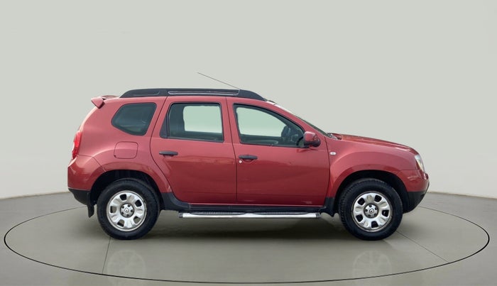 2014 Renault Duster RXL PETROL, Petrol, Manual, 60,693 km, Right Side View