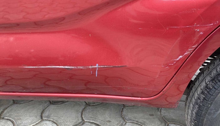 2018 Datsun Redi Go T (O), Petrol, Manual, 22,761 km, Rear left door - Minor scratches