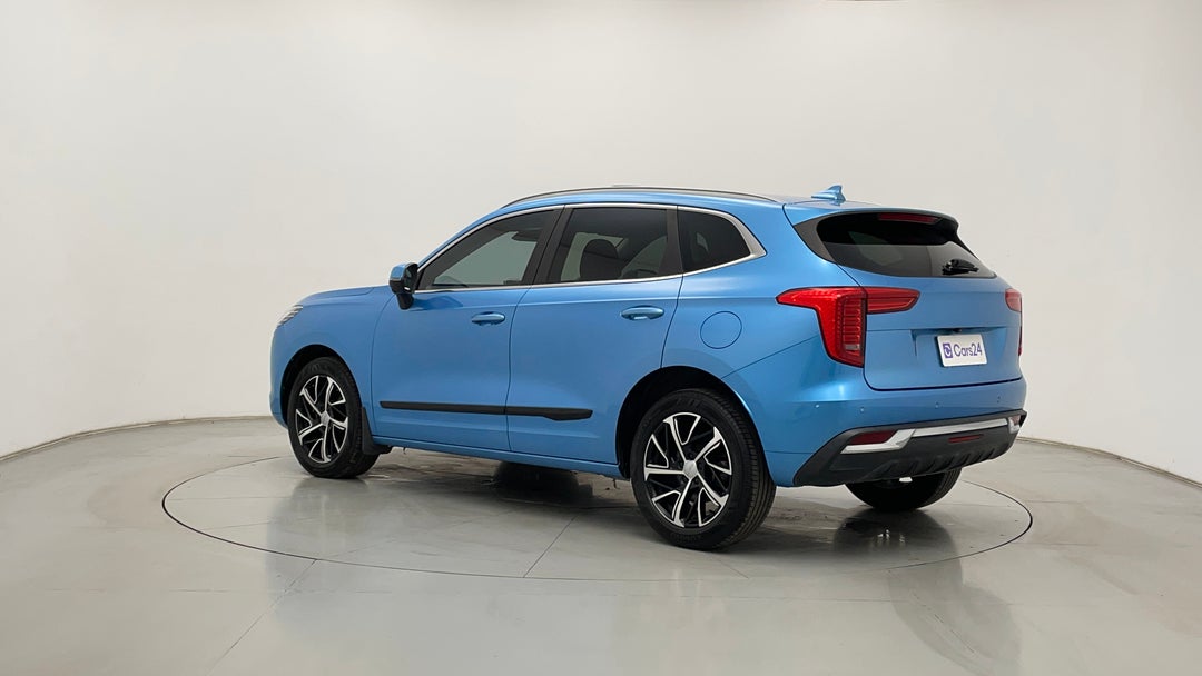 Left Back Diagonal (45- Degree) View