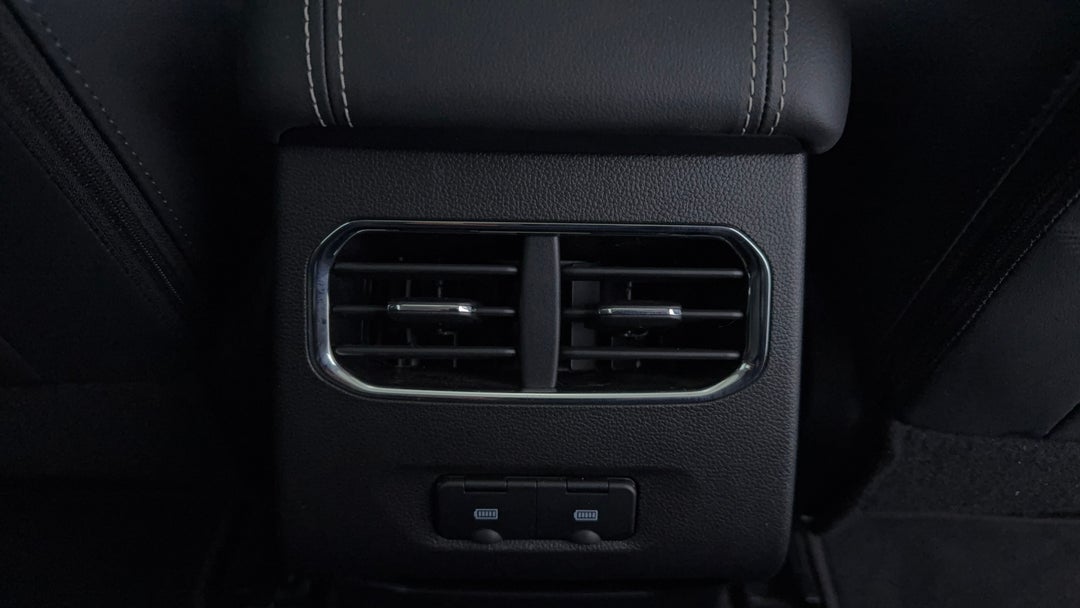 Rear A/C Vent