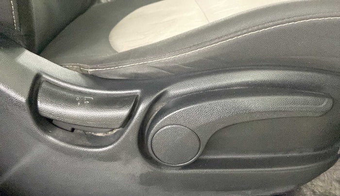 2018 Hyundai Creta SX AT 1.6 PETROL, Petrol, Automatic, 41,445 km, Driver Side Adjustment Panel