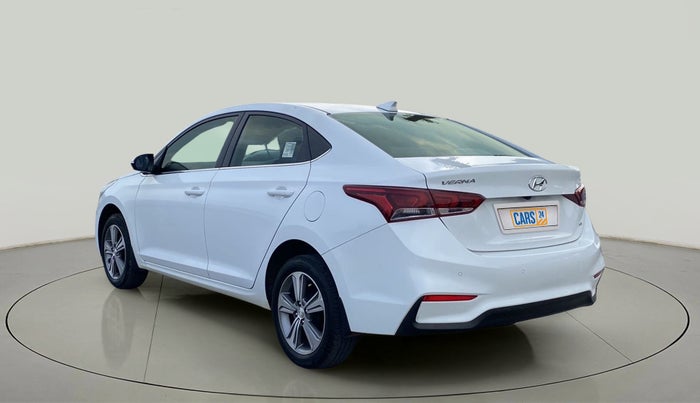 2017 Hyundai Verna 1.6 VTVT SX, Petrol, Manual, 13,186 km, Left Back Diagonal