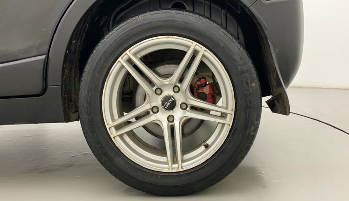 2019 Mahindra XUV300 W6 1.5 DIESEL, Diesel, Manual, 42,027 km, Left Rear Wheel