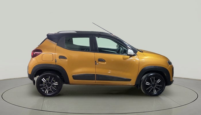 2023 Renault Kwid CLIMBER 1.0 (O) DUAL TONE, Petrol, Manual, 2,759 km, Right Side View