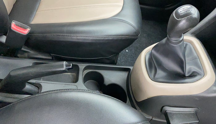2018 Hyundai Grand i10 MAGNA 1.2 KAPPA VTVT, Petrol, Manual, 25,698 km, Gear Lever