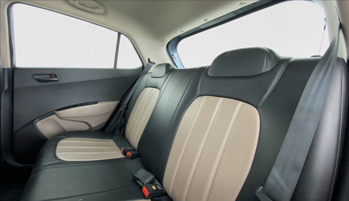 2018 Hyundai Grand i10 MAGNA 1.2 KAPPA VTVT, Petrol, Manual, 25,698 km, Right Side Rear Door Cabin