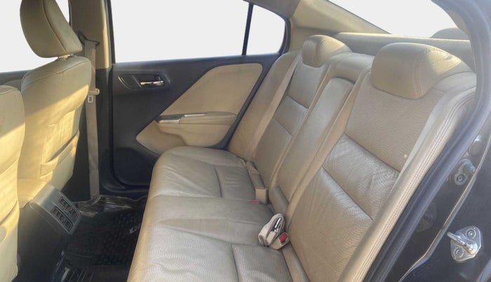 2015 Honda City 1.5L I-VTEC VX, Petrol, Manual, 76,697 km, Right Side Rear Door Cabin