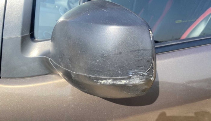 2013 Maruti Ritz VXI, Petrol, Manual, 43,864 km, Left rear-view mirror - Cover has minor damage