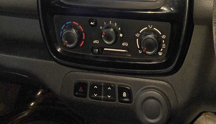2016 Renault Kwid RXT 0.8, Petrol, Manual, 47,182 km, AC Unit - Car heater not working
