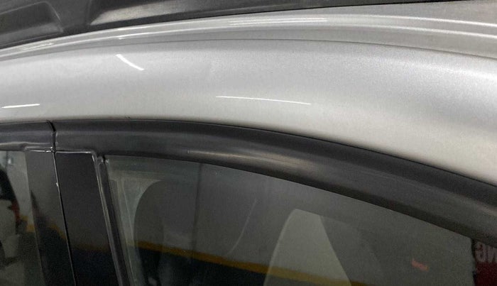 2016 Renault Kwid RXT 0.8, Petrol, Manual, 47,182 km, Right A pillar - Minor scratches