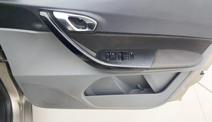 2018 Tata TIGOR XZ PLUS PETROL, Petrol, Manual, 87,428 km, Driver Side Door Panels Control