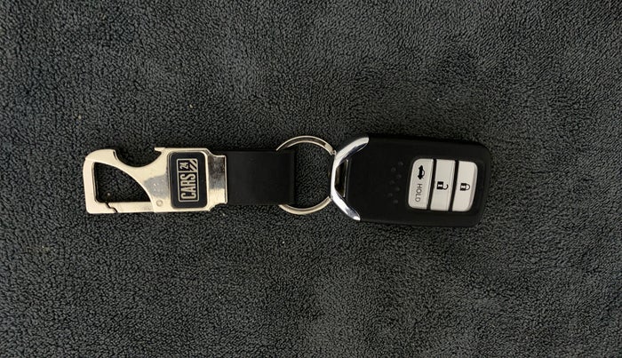 2018 Honda Amaze 1.2L I-VTEC V, Petrol, Manual, 83,858 km, Key Close Up