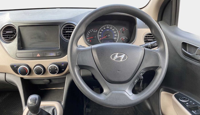 2015 Hyundai Grand i10 MAGNA 1.2 KAPPA VTVT, Petrol, Manual, 27,610 km, Steering Wheel Close Up