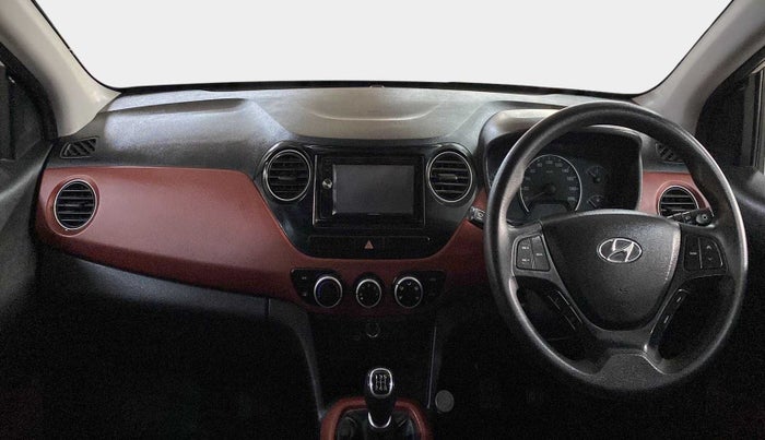 2016 Hyundai Grand i10 SPORTZ 1.2 KAPPA VTVT, CNG, Manual, 63,057 km, Dashboard