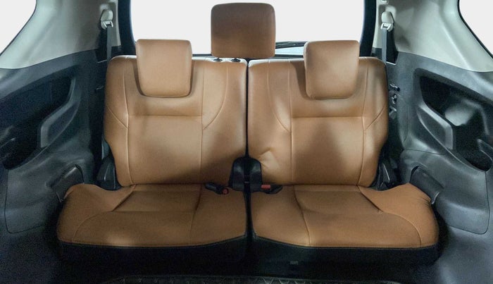 2017 Toyota Innova Crysta TOURING SPORT DIESEL MT, Diesel, Manual, 40,409 km, Third Seat Row ( optional )