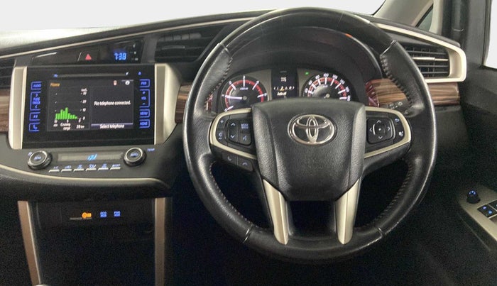 2017 Toyota Innova Crysta TOURING SPORT DIESEL MT, Diesel, Manual, 40,409 km, Steering Wheel Close Up