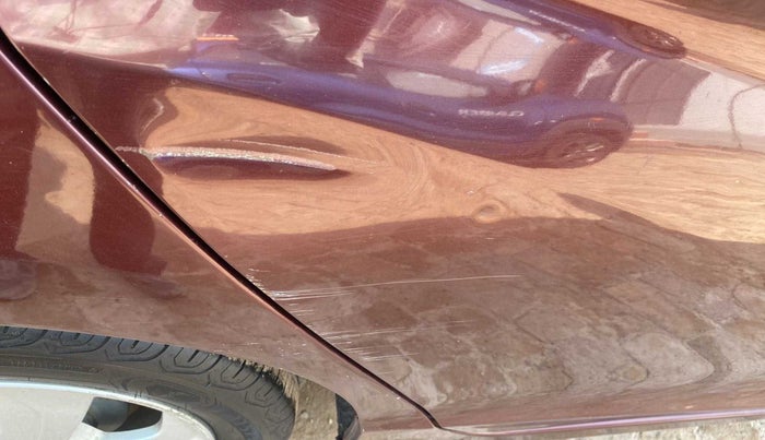 2016 Honda City 1.5L I-VTEC V MT, Petrol, Manual, 66,302 km, Right rear door - Minor scratches