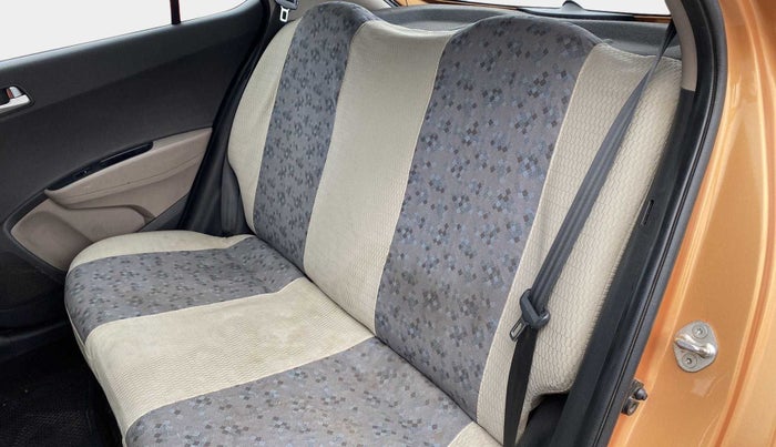 2014 Hyundai Grand i10 SPORTZ 1.2 KAPPA VTVT, Petrol, Manual, 39,667 km, Right Side Rear Door Cabin
