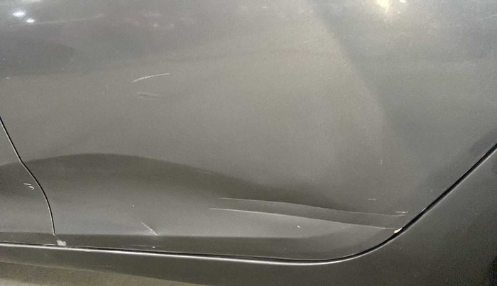 2014 Hyundai Eon ERA +, Petrol, Manual, 87,250 km, Rear left door - Slightly dented