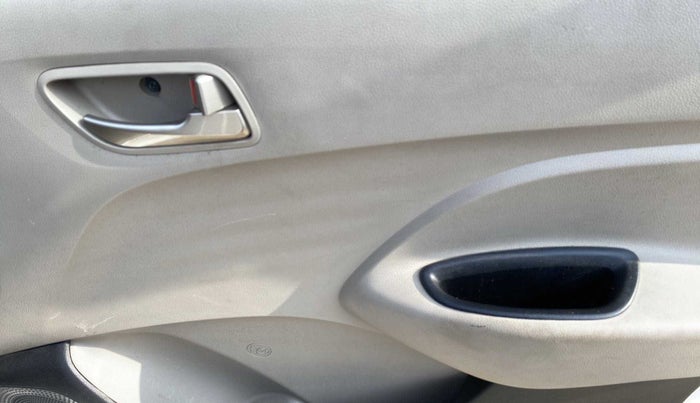 2019 Hyundai NEW SANTRO SPORTZ AMT, Petrol, Automatic, 42,737 km, Driver Side Door Panels Control