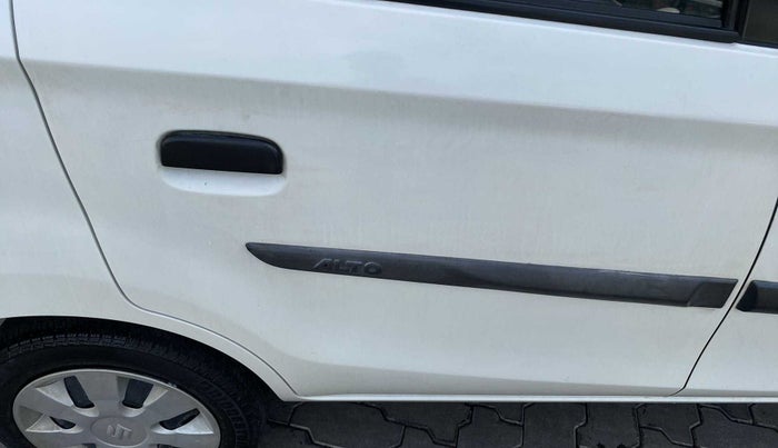 2015 Maruti Alto K10 VXI, Petrol, Manual, 21,425 km, Right rear door - Paint has faded